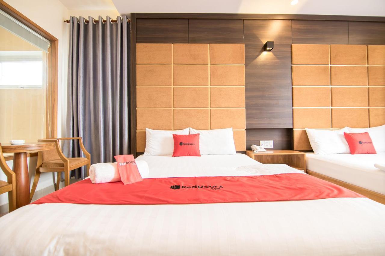 Reddoorz Plus Near Lotte Mart Cong Hoa Ho Chi Minh-stad Buitenkant foto
